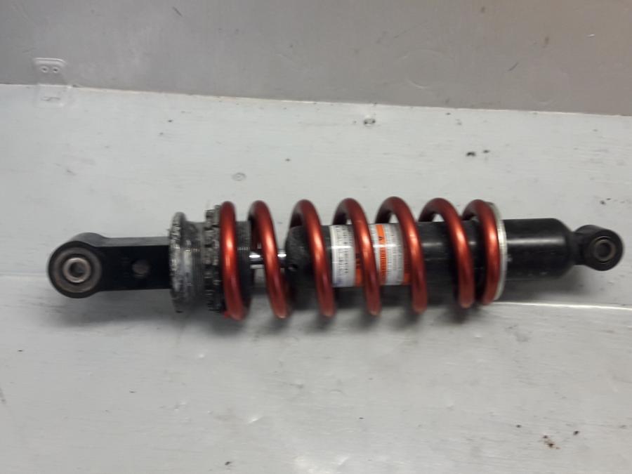 Framsidan på Stötdämpare från en Kawasaki Z 1000 -2013 motorcykel.