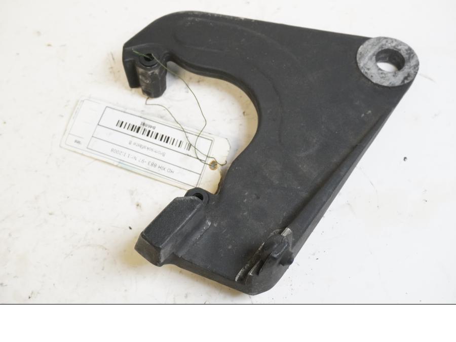 Baksidan pÄ BromsoksfÀste frÄn en H-D Sportster 883 XL -1997 motorcykel.