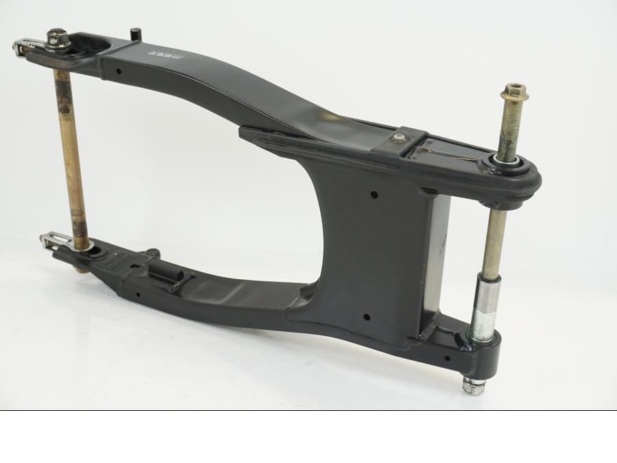 Snett nerifrån på Sving från en Triumph Speedmaster -2006 motorcykel.