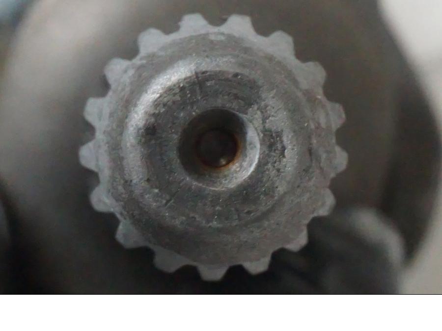 Extrabild4 på Kardanaxel från en BMW K 1200 R -2006 motorcykel.