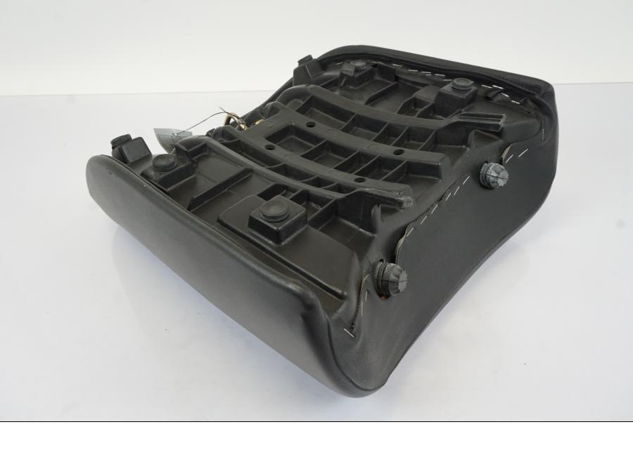 Extrabild1 på Sadel från en BMW R 1150 RS -2003 motorcykel.