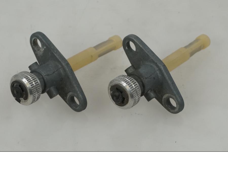 Baksidan på Bensinkran från en KTM 1290 Super Duke -2016 motorcykel.