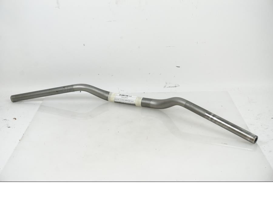 Baksidan på Styre från en KTM 1290 Super Duke GT -2020 motorcykel.