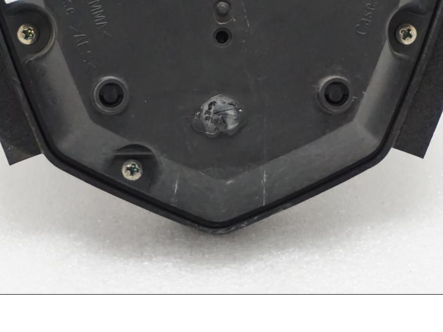 Höger sida på Instrumentpanel från en Suzuki SV 1000 -2007 motorcykel.