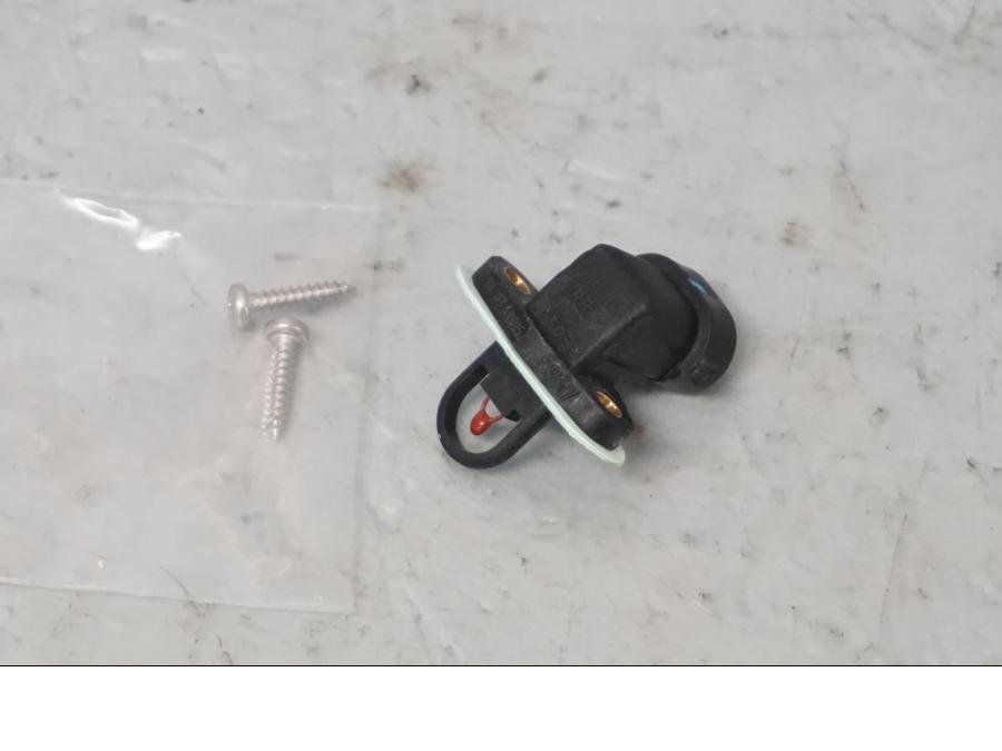 Framsidan på Luftburksensor från en Aprilia Tuono V4R -2018 motorcykel.