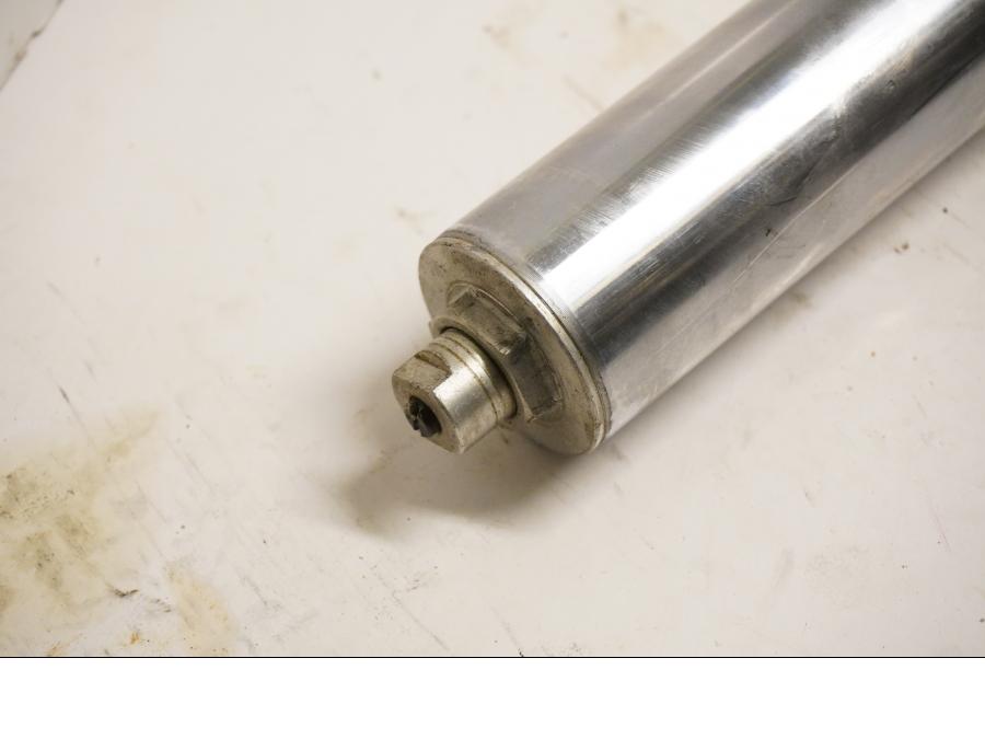 Snett nerifrån på Gaffelben från en Honda CBR 900 RR -1993 motorcykel.