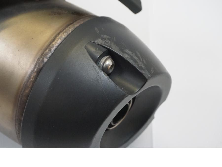 Extrabild1 på Ljuddämpare från en Yamaha WR 125 -2010 motorcykel.