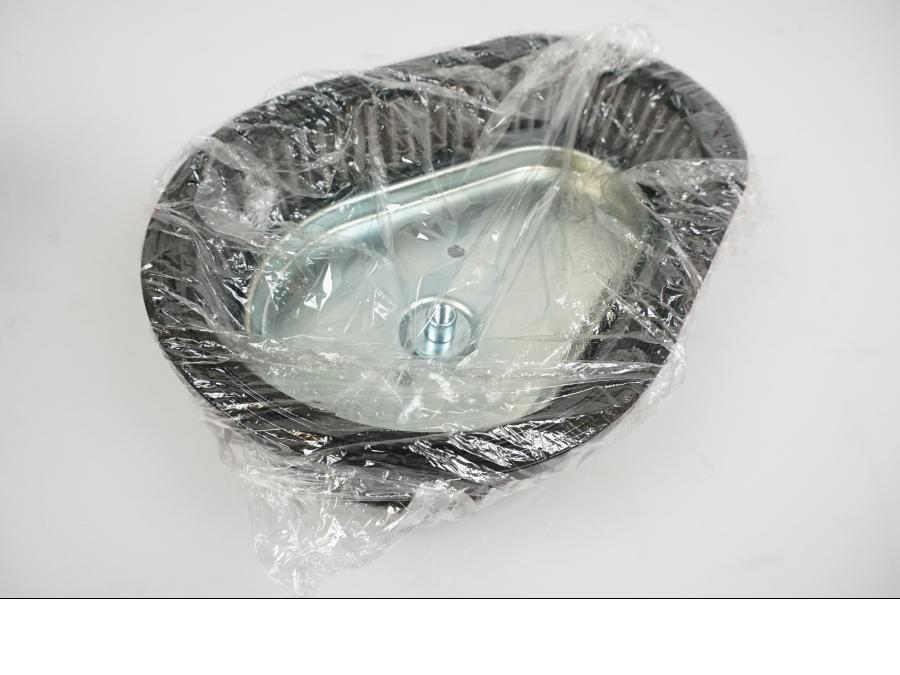 Höger sida på Luftfilter från en H-D Dyna Wide Glide FXDWG -2008 motorcykel.