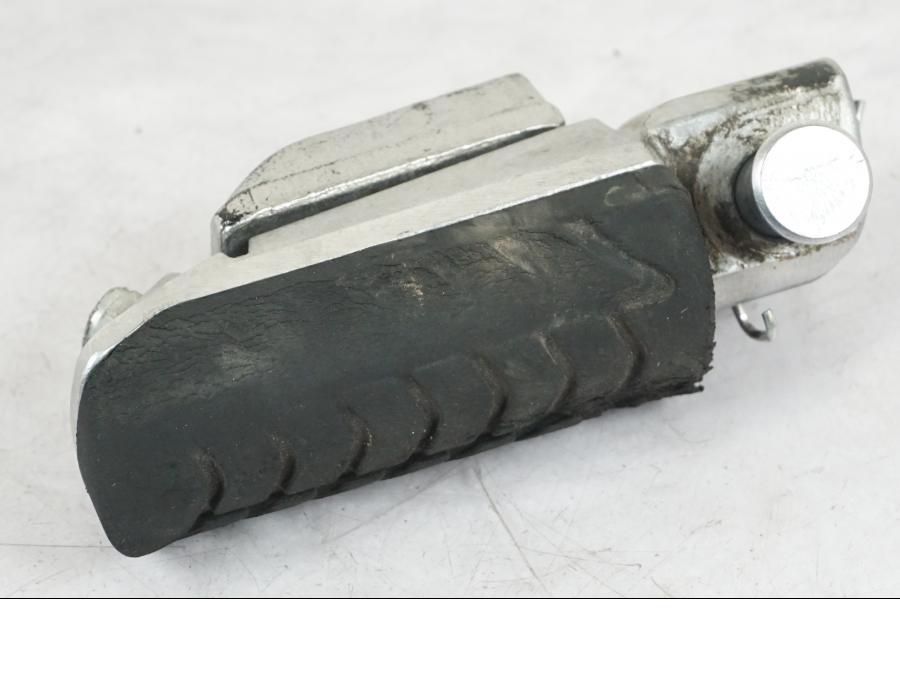 Extrabild1 på Fotpinne från en Kawasaki Z 900 -2019 motorcykel.