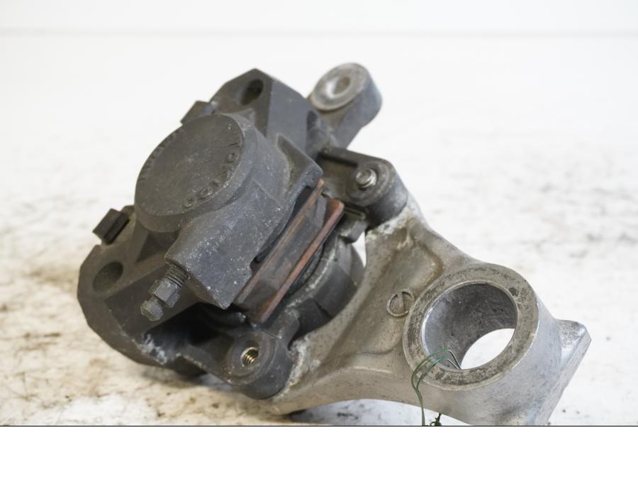 Höger sida på Bromsok från en Suzuki GSX-R 750 -2000 motorcykel.