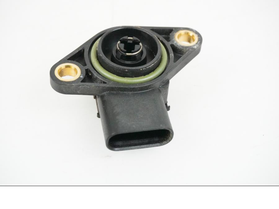 Baksidan på Växelindikator från en BMW R 1250 GSA -2021 motorcykel.