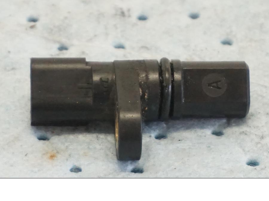 Framsidan på Växellådsgivare från en Kawasaki Z 900 -2019 motorcykel.