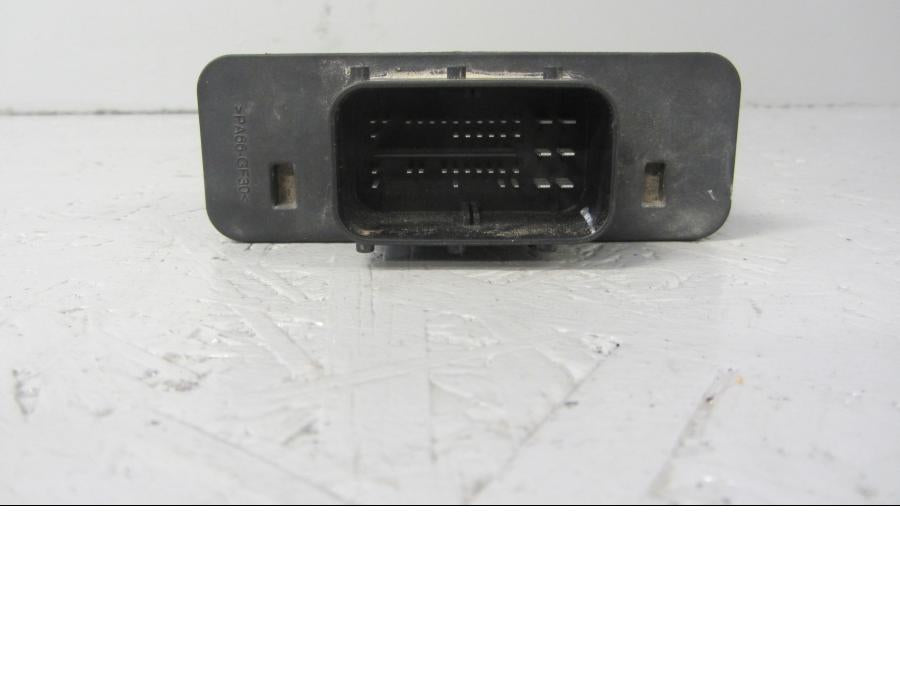 Baksidan på Grund Modul från en BMW R 1200 GSA -2014 motorcykel.