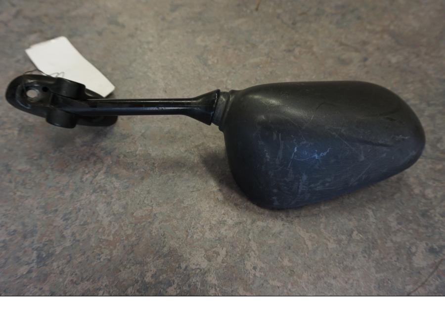 Höger sida på Backspegel från en Suzuki SV 650 -2003 motorcykel.