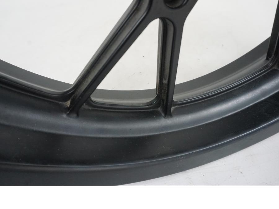 Extrabild2 på <p>Fälg bak till GENERISK 50 2T 2009 i bra skick, har små repor, se bilder</p> motorcykel.