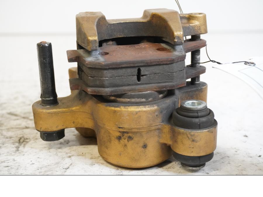 Höger sida på Bromsok från en Triumph Street Triple R -2009 motorcykel.