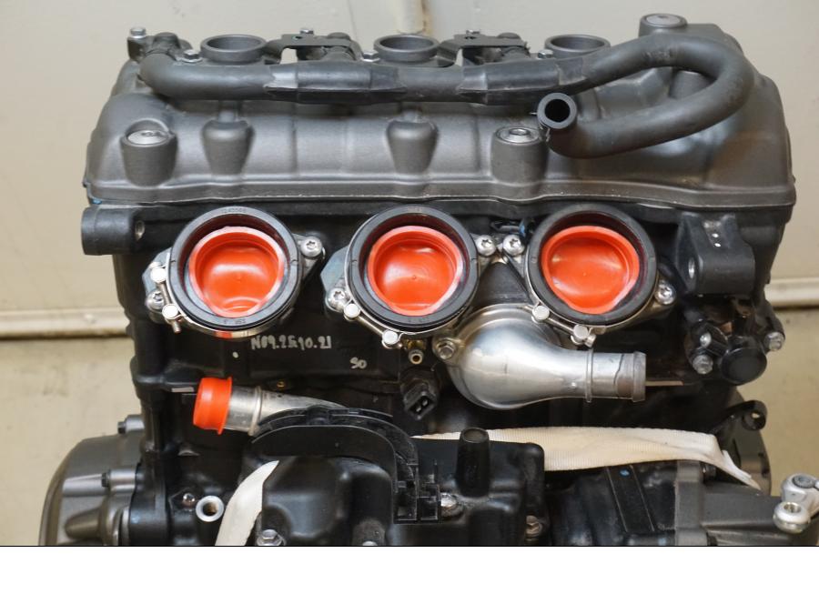 Extrabild6 på Motor från en Triumph Speed Triple -2021 motorcykel.