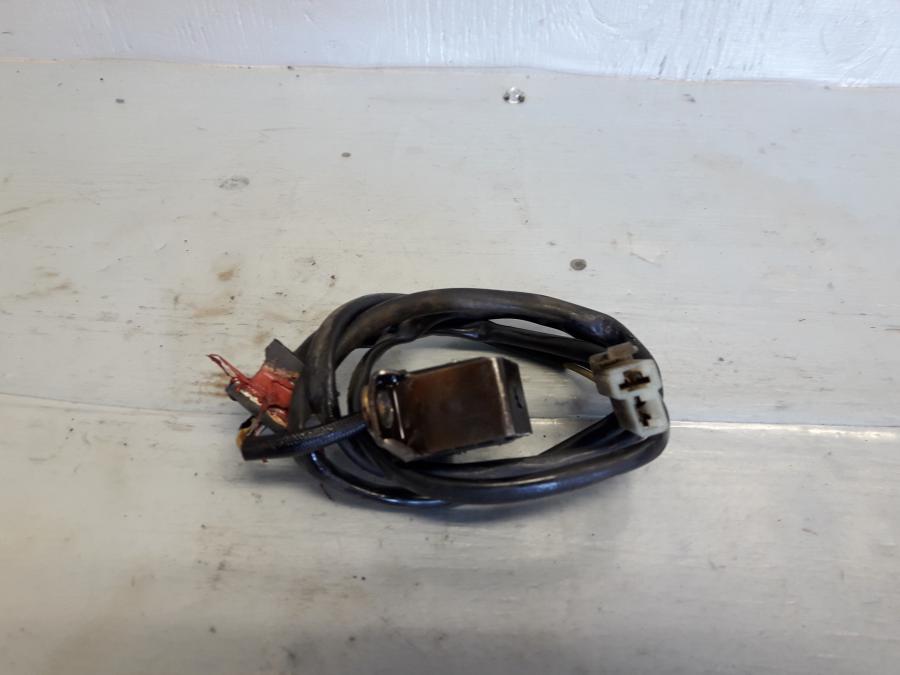 Baksidan på Tändpickup från en Kawasaki ZZR 1100 -1990 motorcykel.