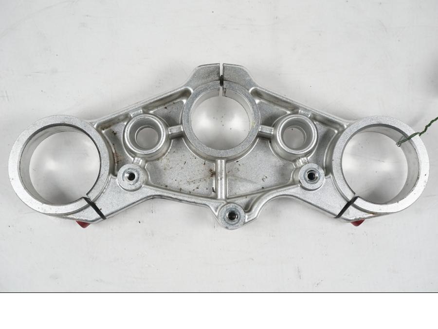 Extrabild1 på Gaffelkrona från en MV Agusta Dragster -2014 motorcykel.