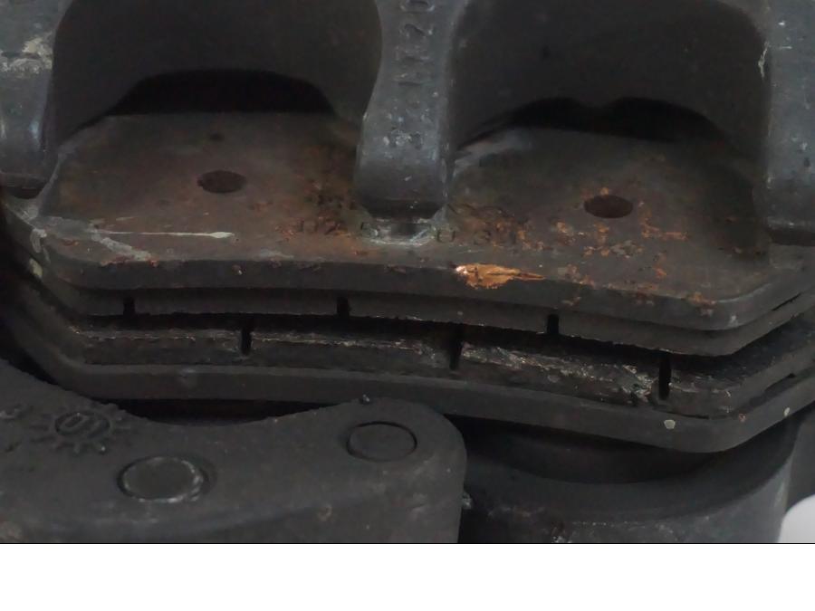 Extrabild1 på Bromsok från en BMW F 650 CS -2002 motorcykel.