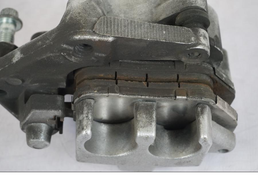 Extrabild1 på Bromsok från en H-D Sportster 883 XL -2007 motorcykel.