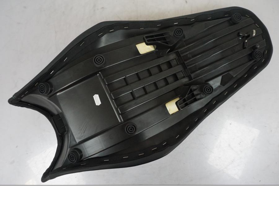 Saddle
