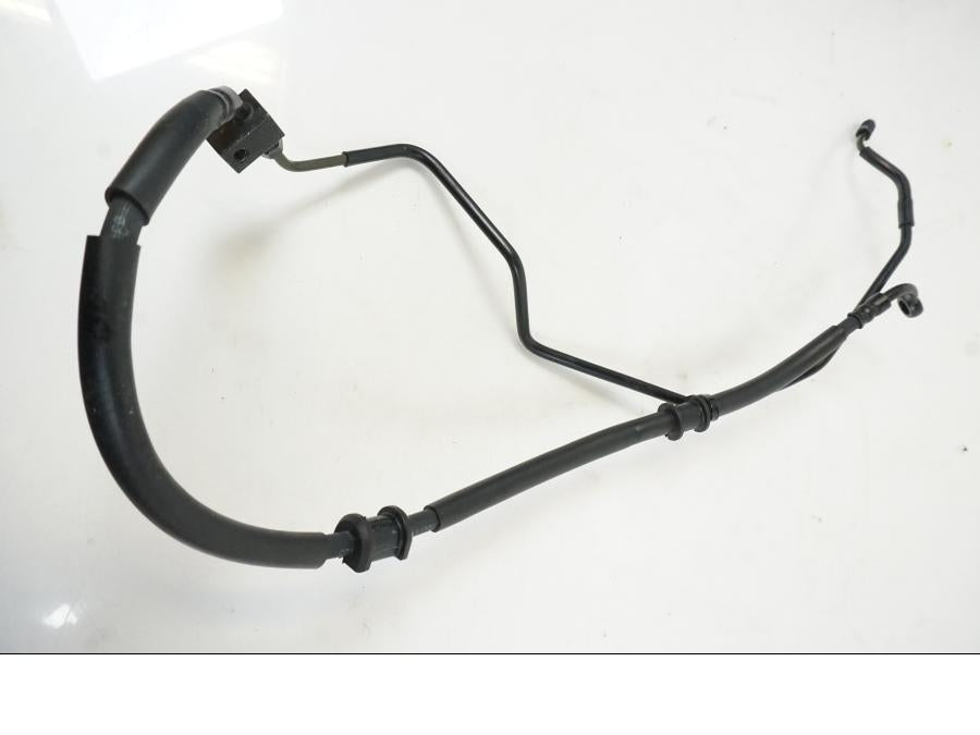 Extrabild1 på Bromsledning från en Yamaha MT-10 -2022 motorcykel.