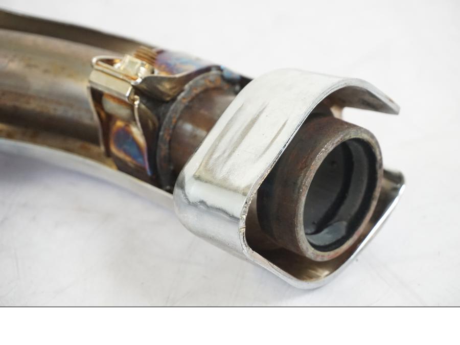Extrabild3 på Grenrör från en Yamaha XVS 1100 -2004 motorcykel.