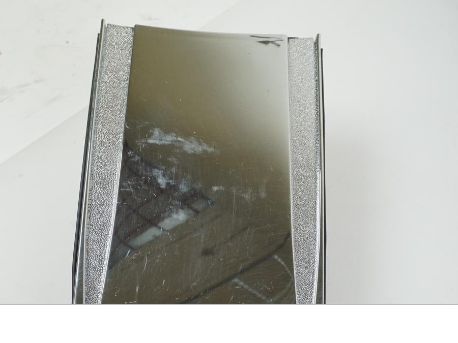 Extrabild2 pÄ Bensintankdekor frÄn en H-D Softail -2017 motorcykel.