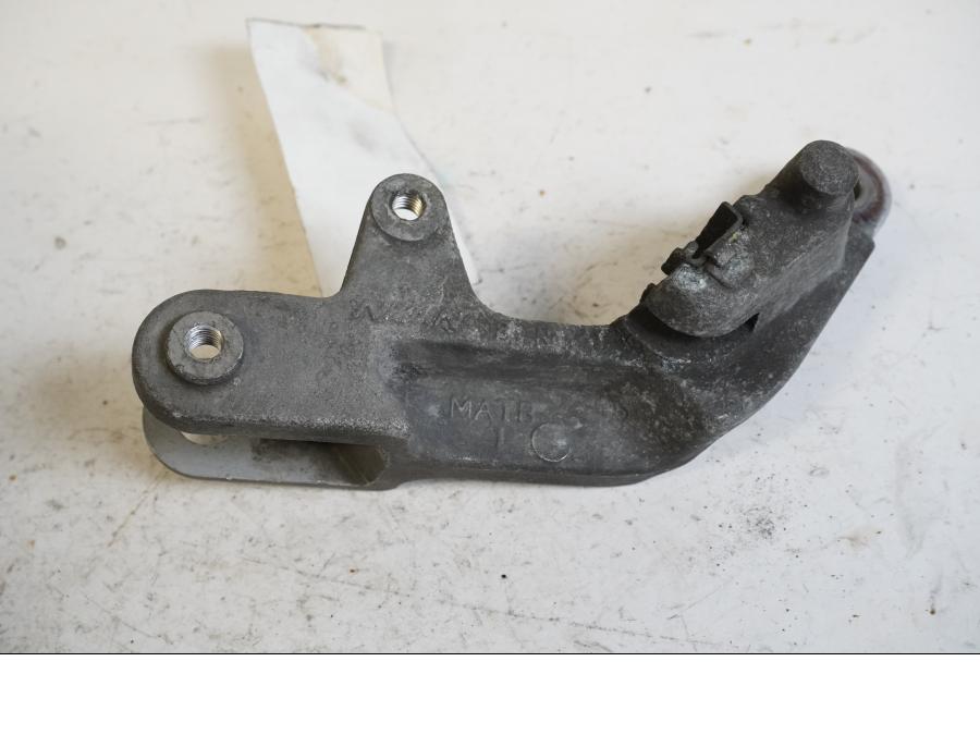 Baksidan pÄ BromsoksfÀste frÄn en Honda CBR 1100 XX -1999 motorcykel.