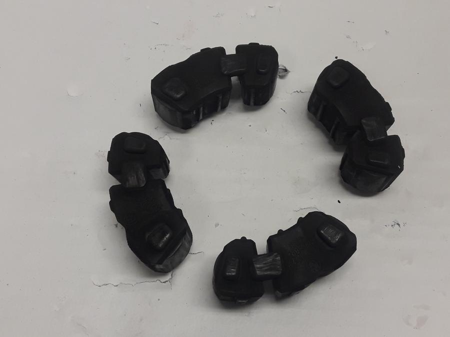 Framsidan på Ryckutjämnare från en BMW F 650 GS -2009 motorcykel.