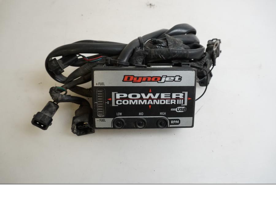 Framsidan på Power Commander III från en BMW K 1200 S -2007 motorcykel.