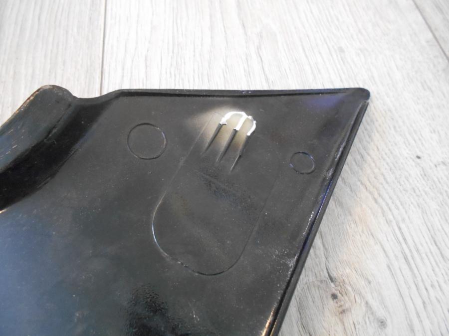 Höger sida på Sidopanel från en Honda XL 600 V -1995 motorcykel.