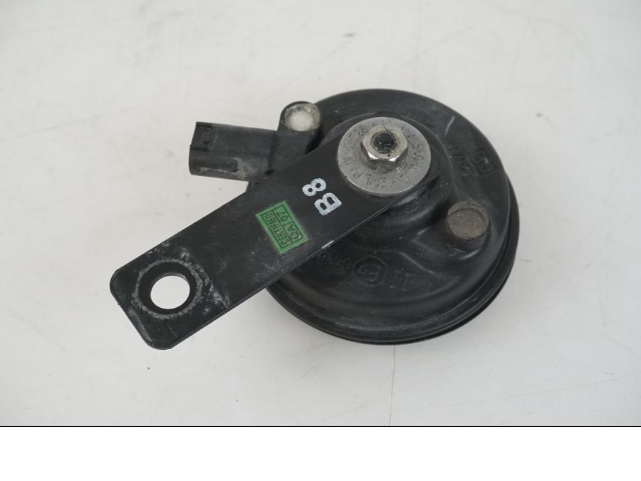 Baksidan på Signalhorn / Tuta från en BMW F 750 GS -2019 motorcykel.