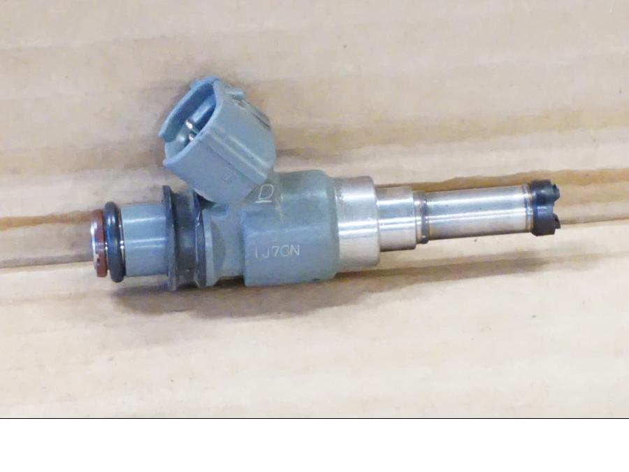 Framsidan pÄ Spridare frÄn en Yamaha MT-09 Tracer -2019 motorcykel.