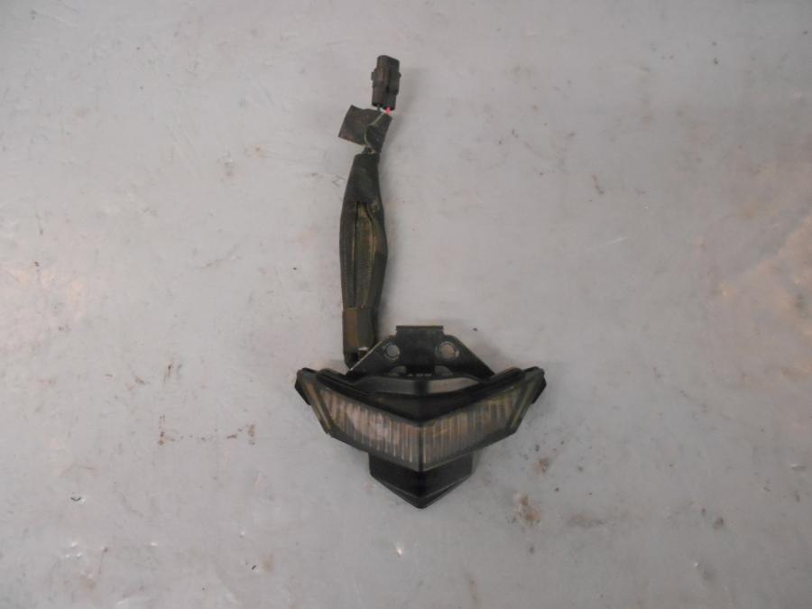 Baksidan på Parkeringsljus från en Kawasaki Z 1000 -2019 motorcykel.