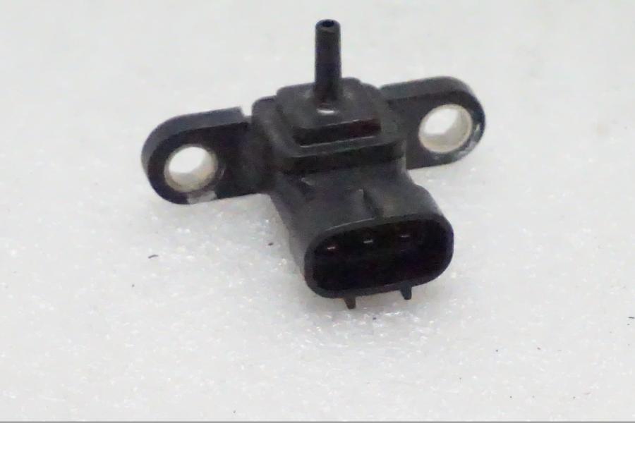 Framsidan på Mapsensor från en Yamaha FZ1-S -2006 motorcykel.