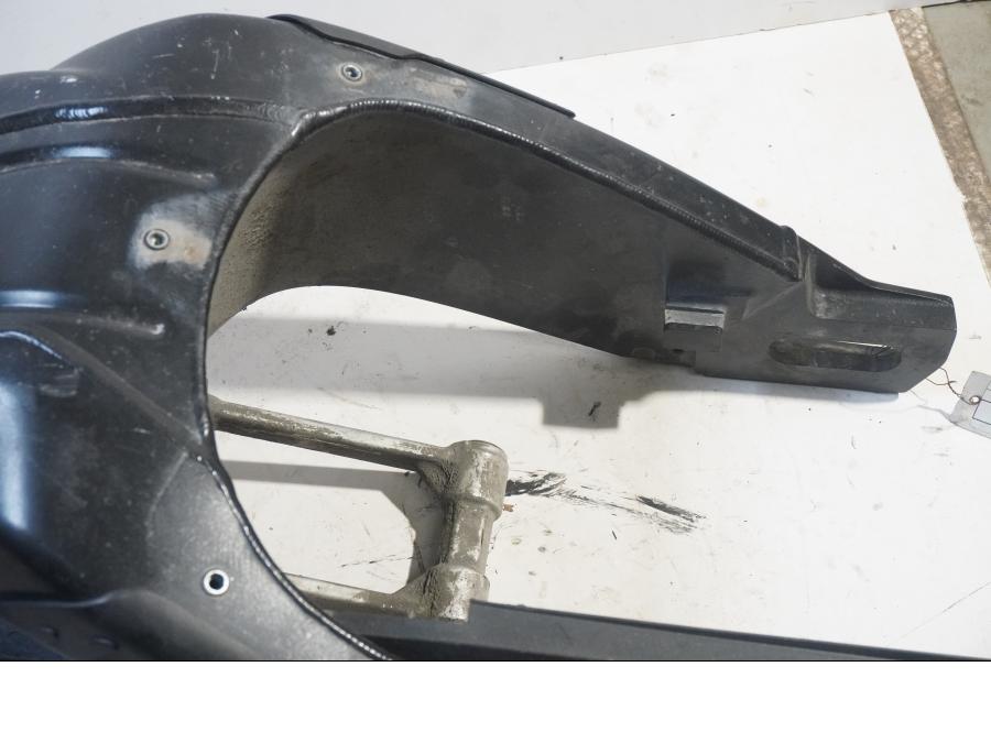 Snett uppifrån på Sving från en BMW S 1000 RR -2014 motorcykel.