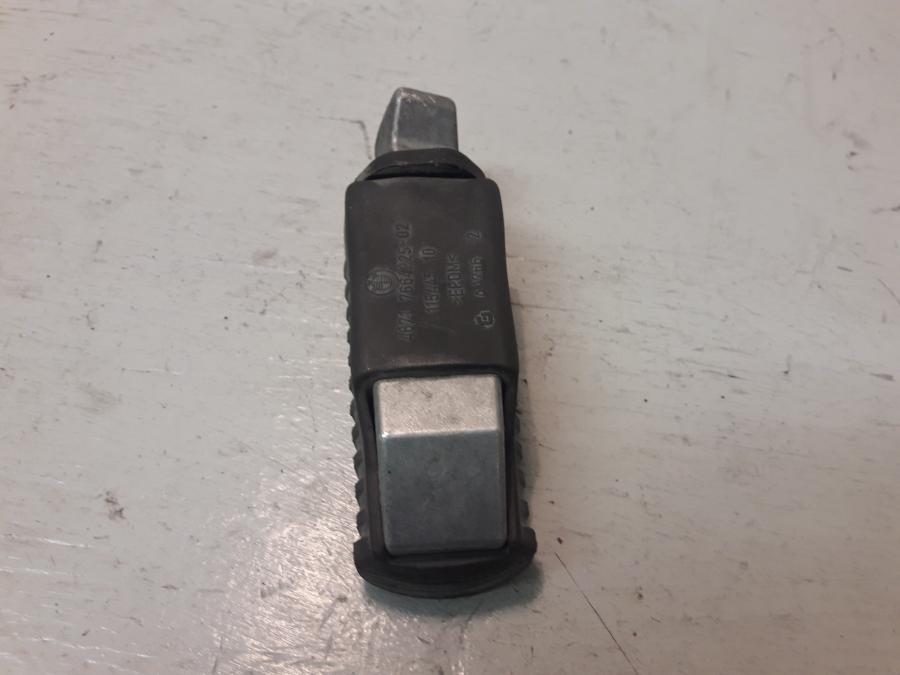 Höger sida pÄ Fotpinne frÄn en BMW F 650 GS -2008 motorcykel.