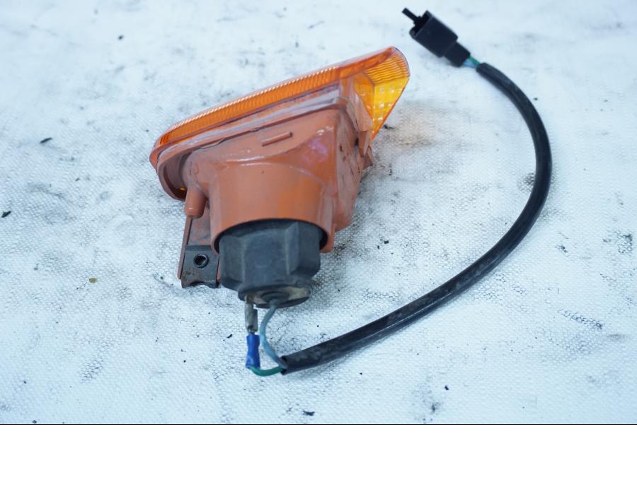 Baksidan på Blinkers från en Honda VFR 750 -1992 motorcykel.