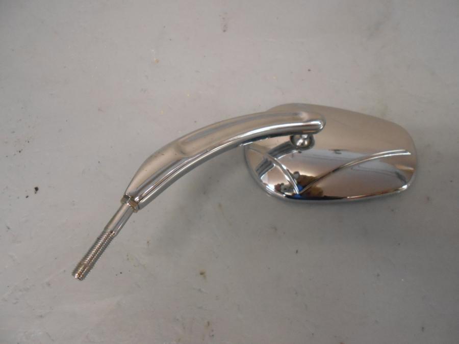 Baksidan på Backspegel från en H-D Touring Road King FLHR/I -2007 motorcykel.