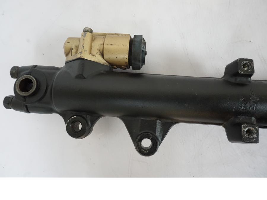 Extrabild1 på Gaffelben från en Suzuki GSX 550 EF -1985 motorcykel.