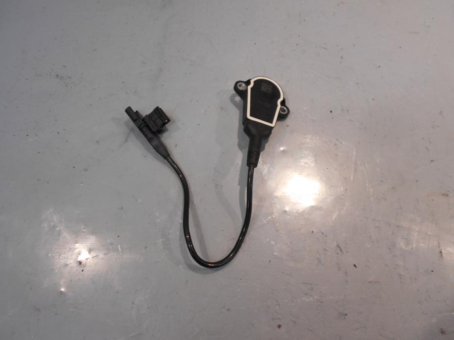 Framsidan på Potentiometer från en BMW R 1200 GS -2014 motorcykel.