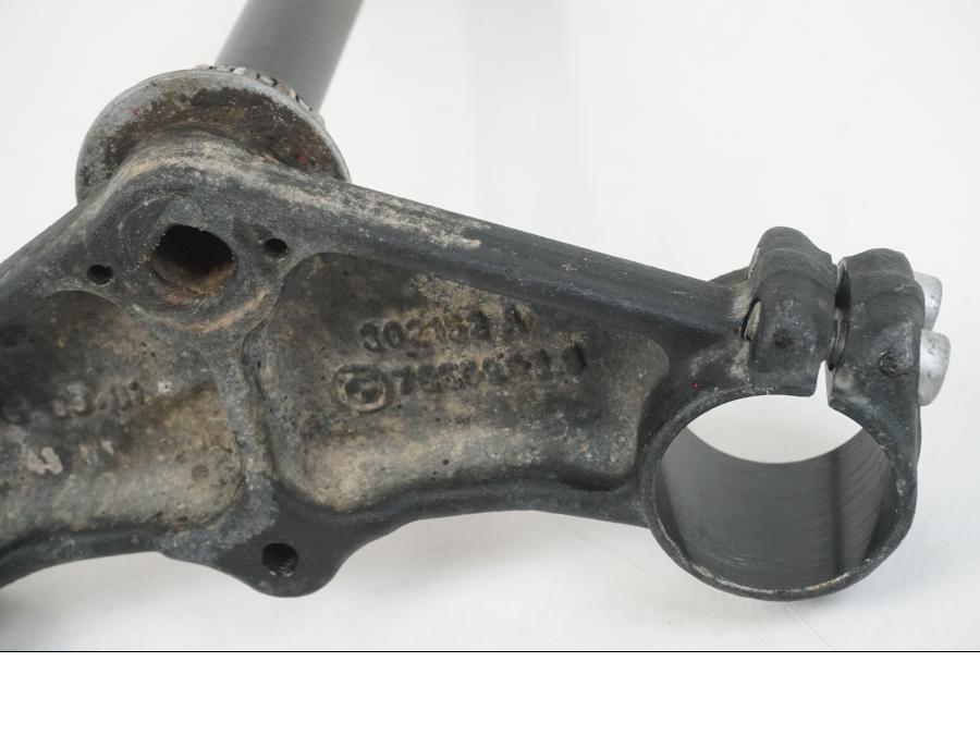 Extrabild2 på Gaffelkrona från en BMW F 650 CS -2002 motorcykel.