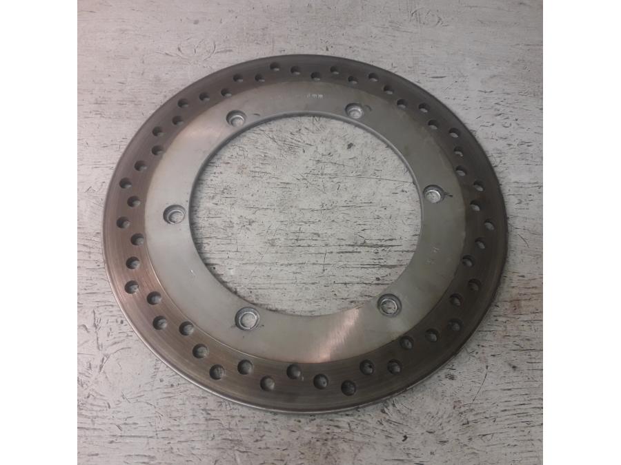 Framsidan på Bromsskiva från en Honda VTX 1800 -2007 motorcykel.