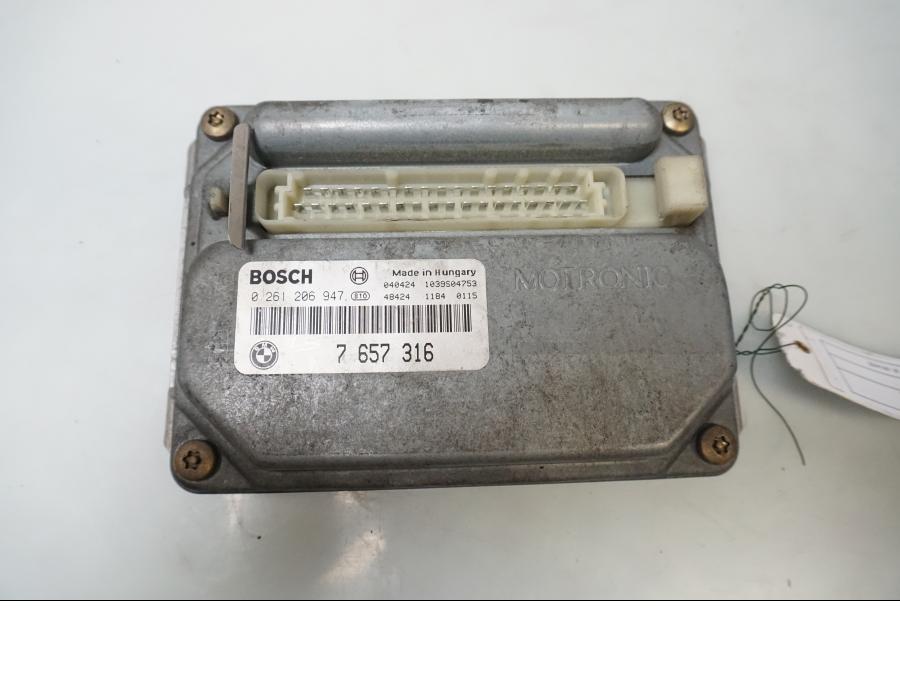 Baksidan på CDI / ECU från en BMW R 850 R -2004 motorcykel.