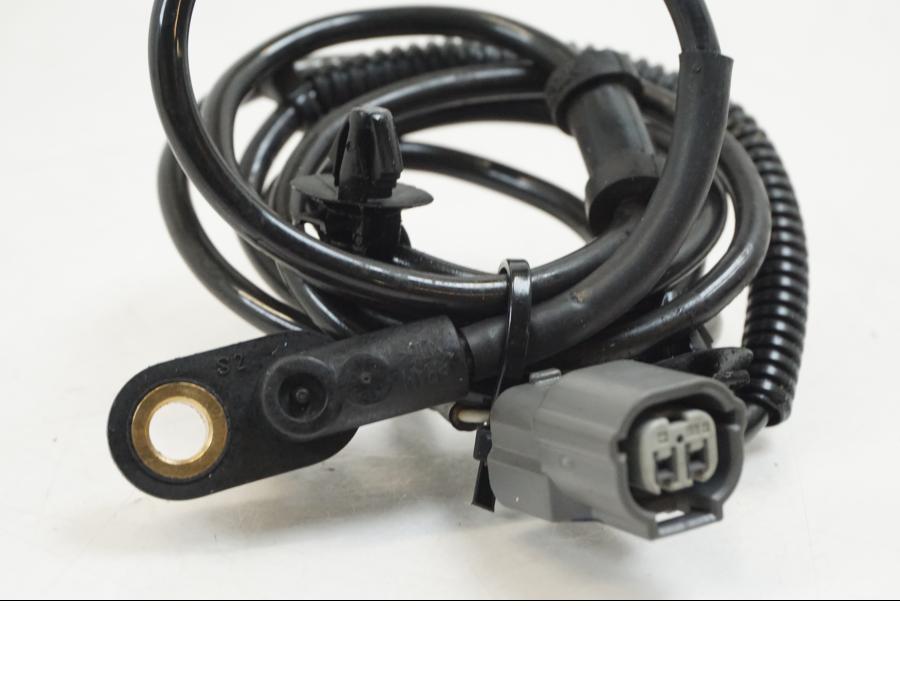 Höger sida på ABS givare från en Honda CB 650 F Hornet -2017 motorcykel.