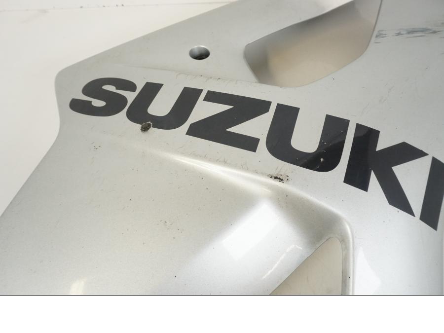 Höger sida på Sidkåpa från en Suzuki GSX-R 1000 -2003 motorcykel.