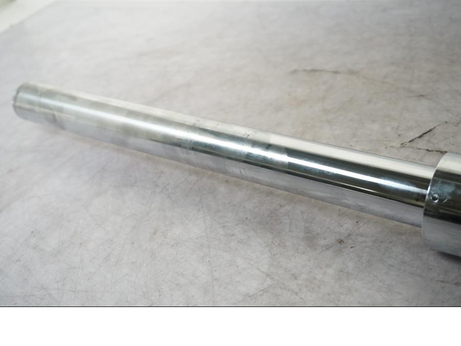 Extrabild3 på Gaffelben från en Kawasaki VN 1500 -1996 motorcykel.