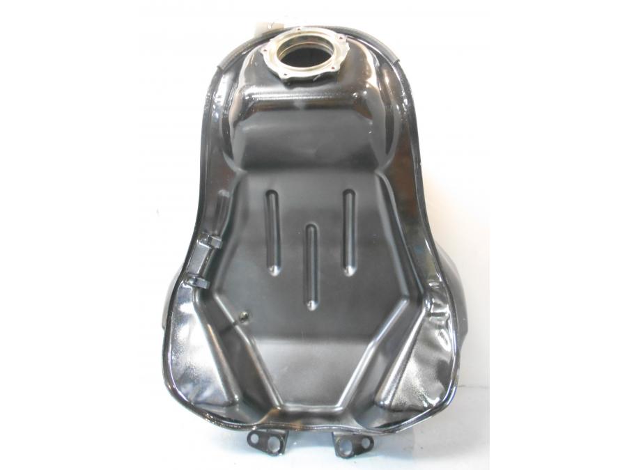 Extrabild2 på Bensintank från en Kawasaki Z 1000 -2015 motorcykel.